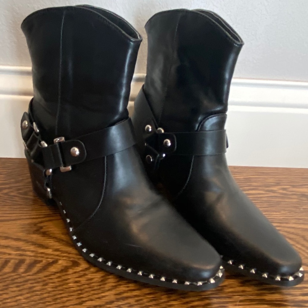 Cape Robbin Booties